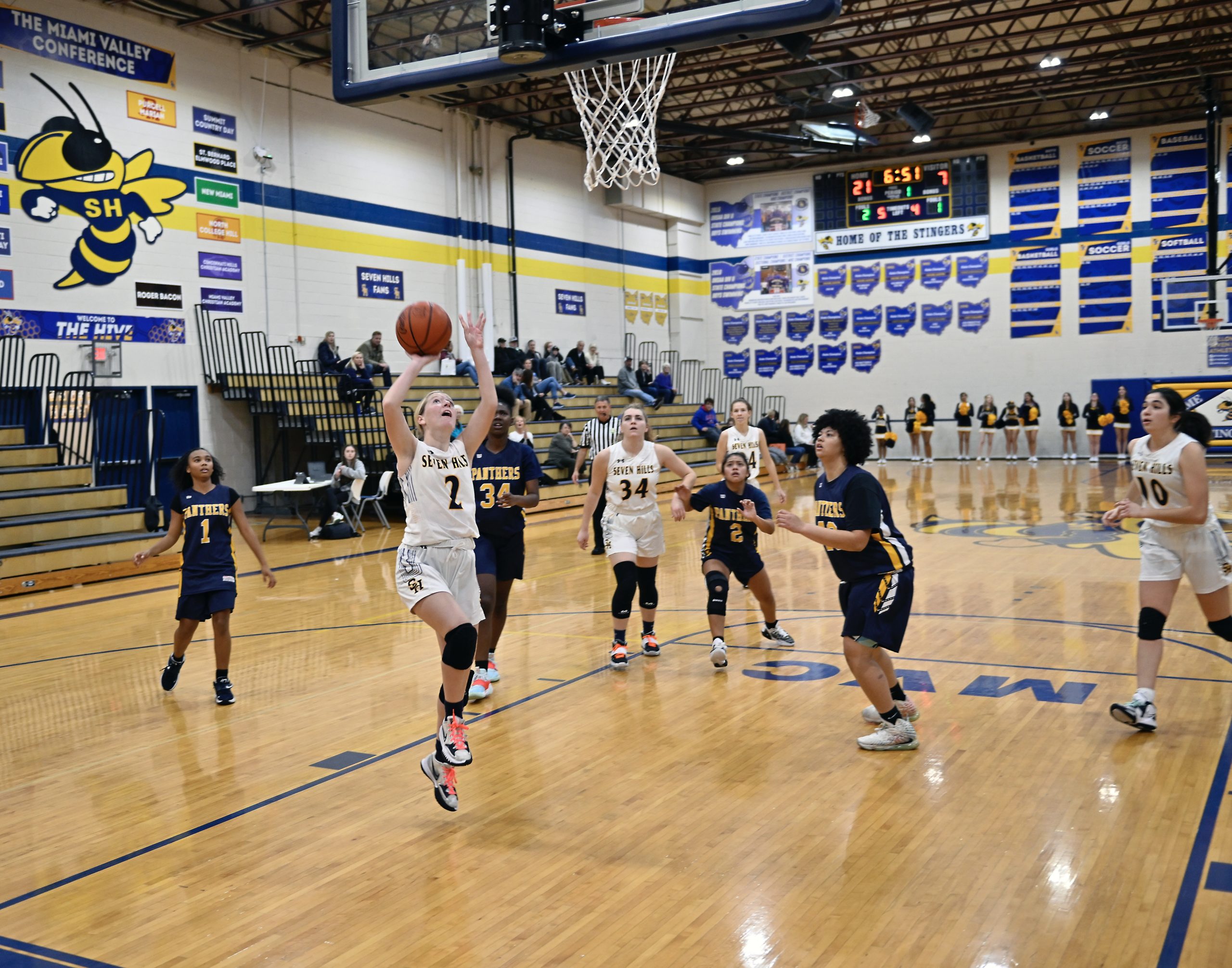 Girls basketball second in division Seven Hills School